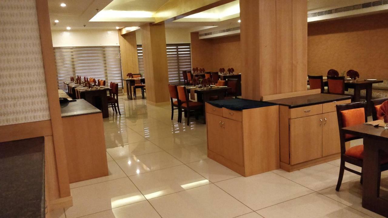 Hotel Hindusthan International, Váránaszi Kültér fotó